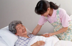 老年护理、护理老人